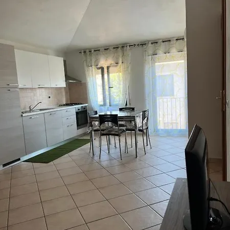 A Casa Di Olivia شقة غيراسول